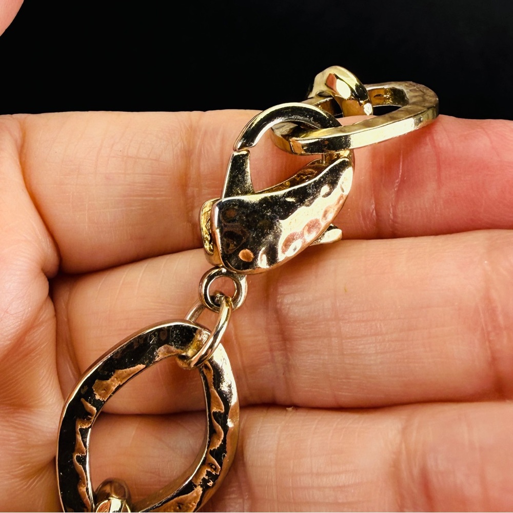Vintage aged, goldtone, weighted Link Chain Necklace - Picture 10 of 10